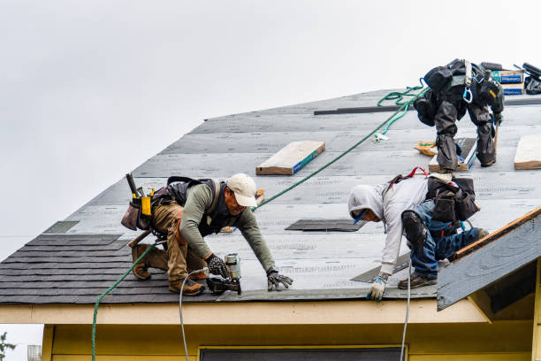 Professional Gutter Installation technician working in Morris, CT